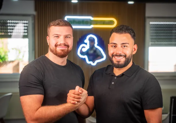 Angebot Person Mobile